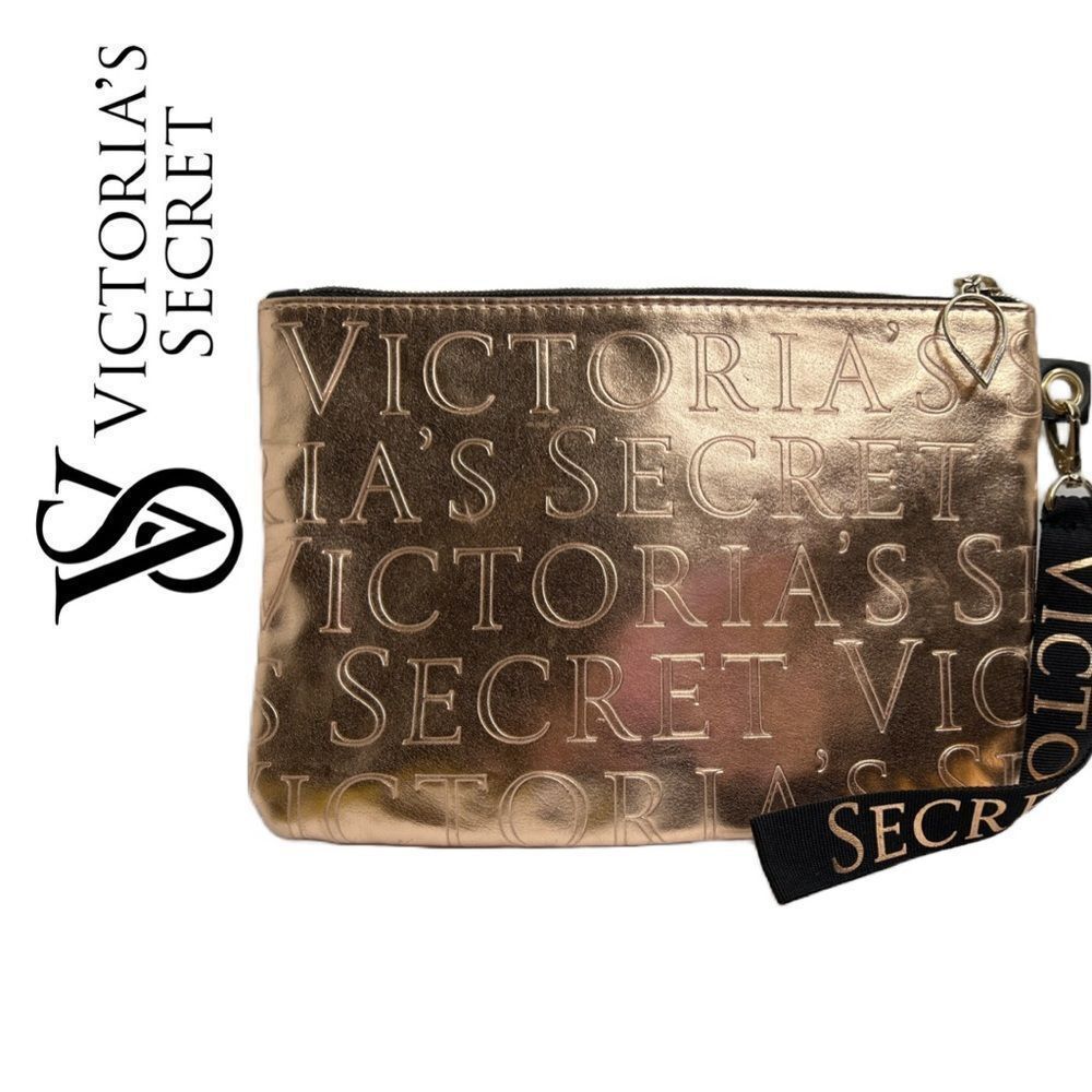 ‎Victoria’s Secret Pink’ish Metallic Cosmetic Bag